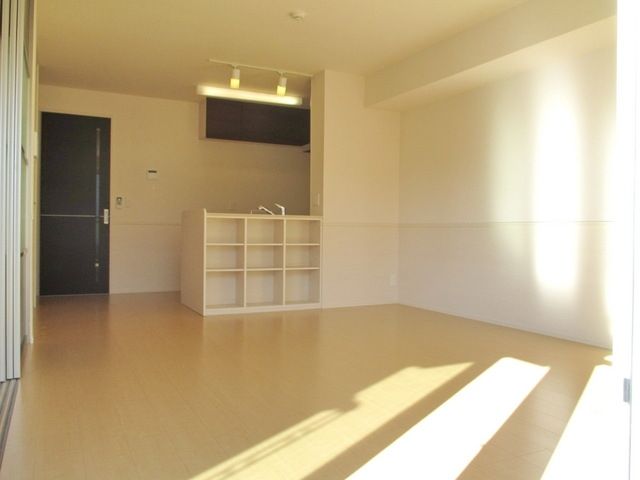 居室・リビング　★14.5帖のLDK・日当り良好♪★