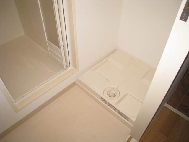 その他　同物件別号室のものです。　家具はイメージです。