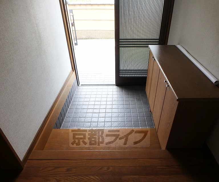 玄関　シューズボックス付き