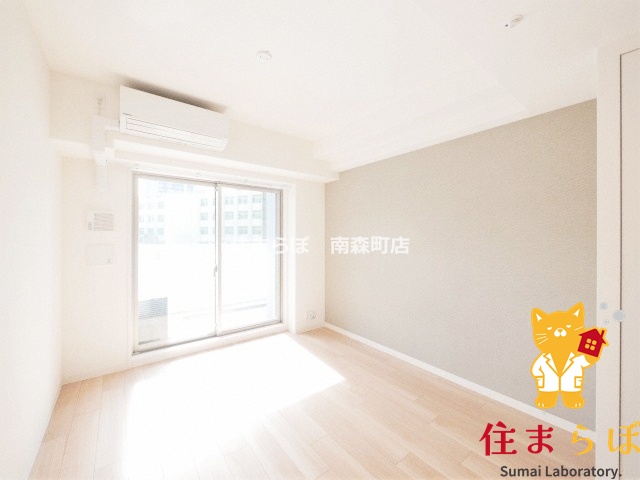 居室・リビング　「“合う暮らし”を、LINEで一緒に描こう。」