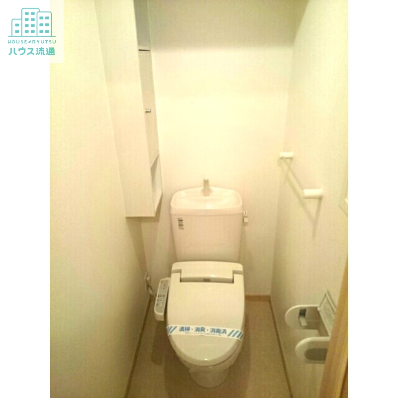 トイレ　※別号室の写真です