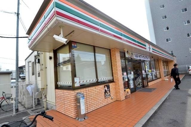 コンビニ　セブンイレブン広島観音新町1丁目店（コンビニ）まで246m