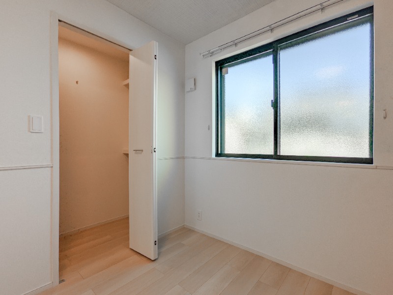 収納　図面と現状に相違がある場合には現状を優先