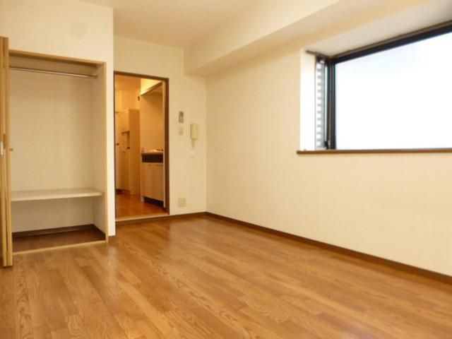 その他部屋・スペース　★バルコニー側から見たお部屋★