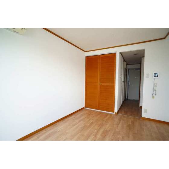 居室・リビング　洋室８．５帖