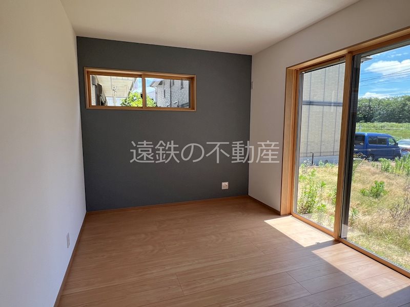 その他部屋・スペース　南側洋室