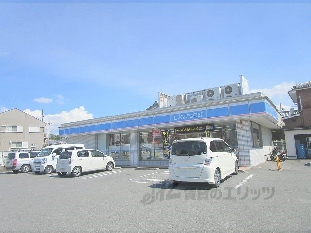 コンビニ　ローソン亀岡西町店（コンビニ）まで610m
