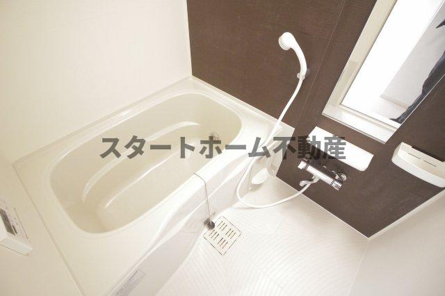 バス・シャワールーム　日々の疲れを癒すお風呂付です