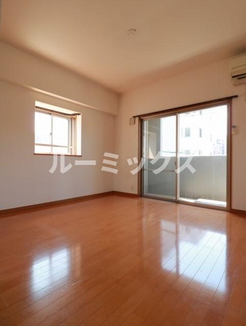 居室・リビング　現状優先になります