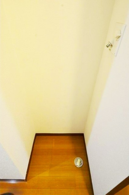 その他設備　室内洗濯機置き場付き