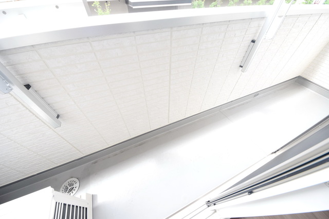 バルコニー　～今日は干すぞっ～