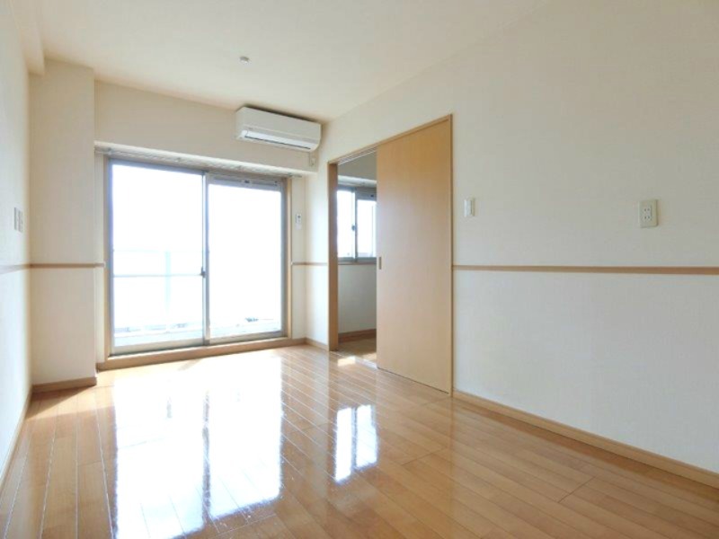 居室・リビング　図面と現状に相違がある場合には現状を優先