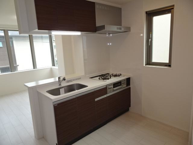 キッチン　★三口コンロのカウンターキッチン★