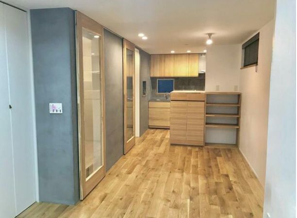 板橋区小茂根4丁目戸建の居間写真