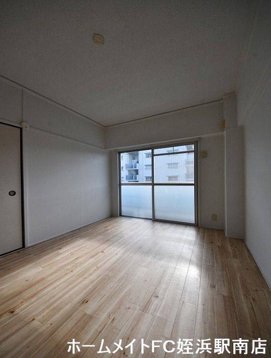 居室・リビング　★敷金礼金不要♪★参考写真