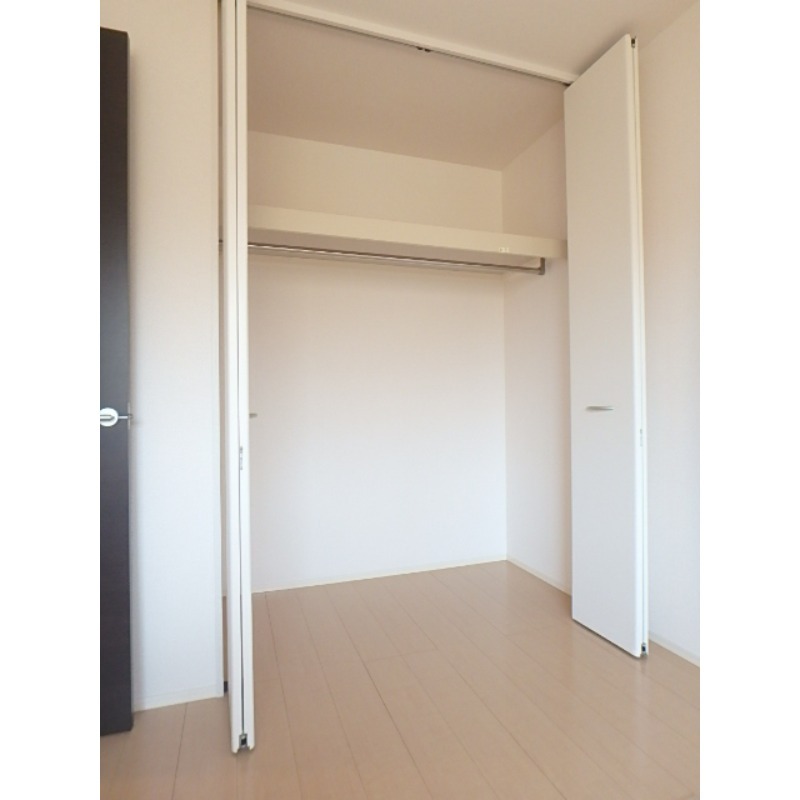 収納　図面と現状に相違がある場合には現状を優先