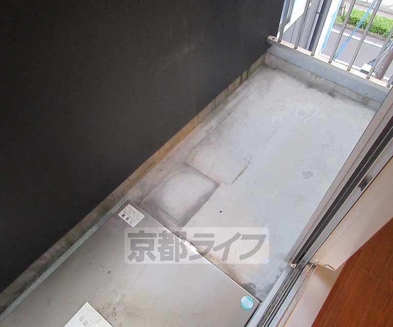 バルコニー　洗濯物沢山干せます