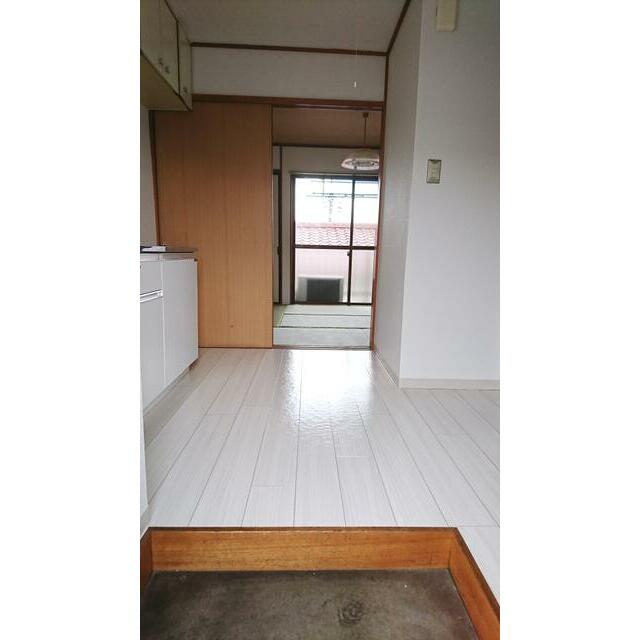 玄関　※同仕様写真含む