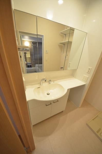 洗面設備　室内・室内設備