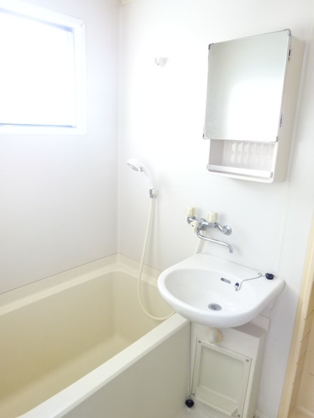 バス・シャワールーム　同タイプ