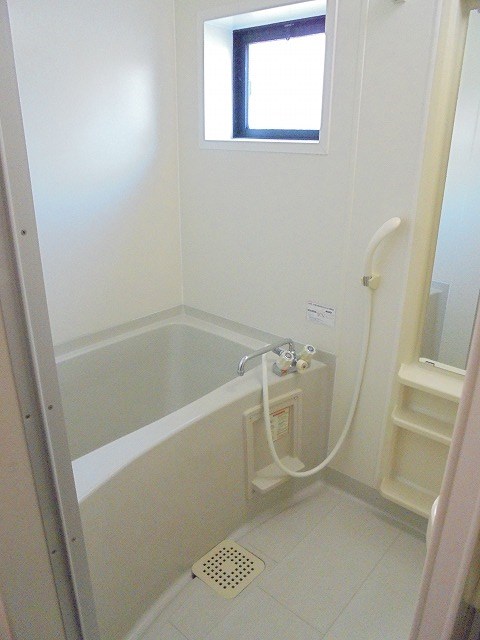 バス・シャワールーム　写真は101号室です（参考）