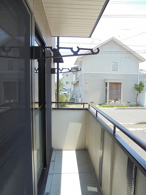 バルコニー　写真は101号室です（参考）