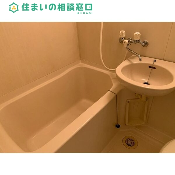 洗面設備　同型