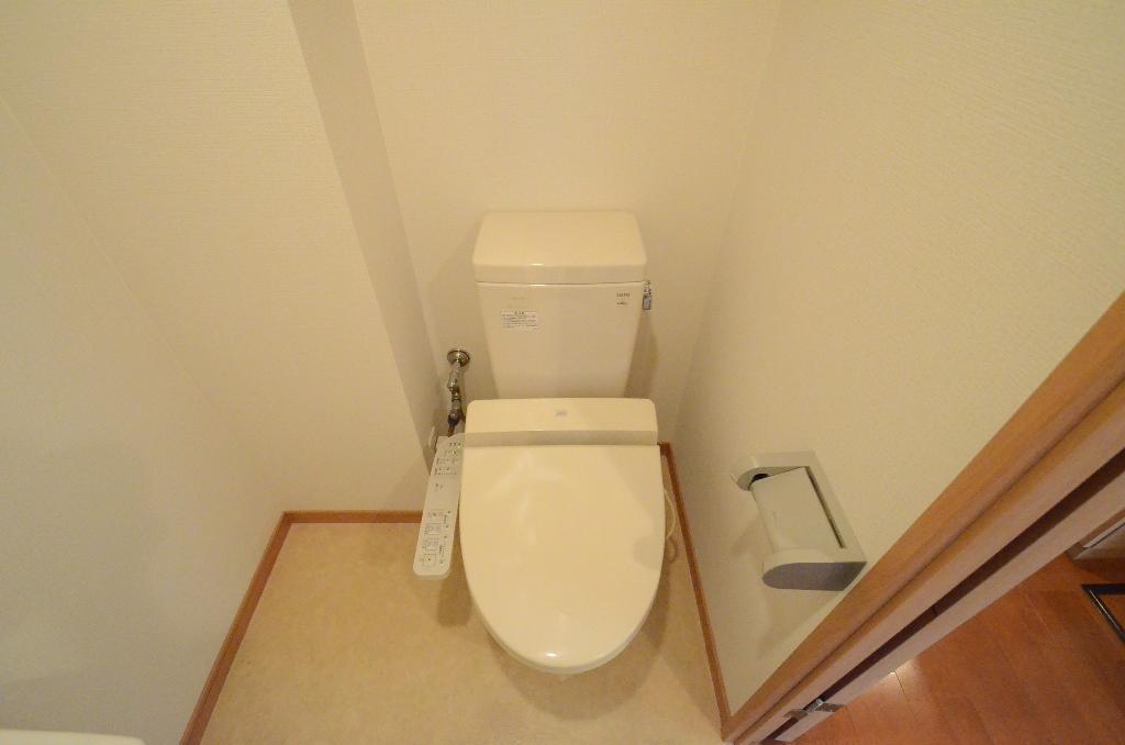 トイレ　シャワー付トイレ