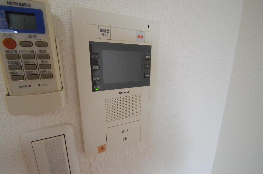 セキュリティ　カメラ付インターホン