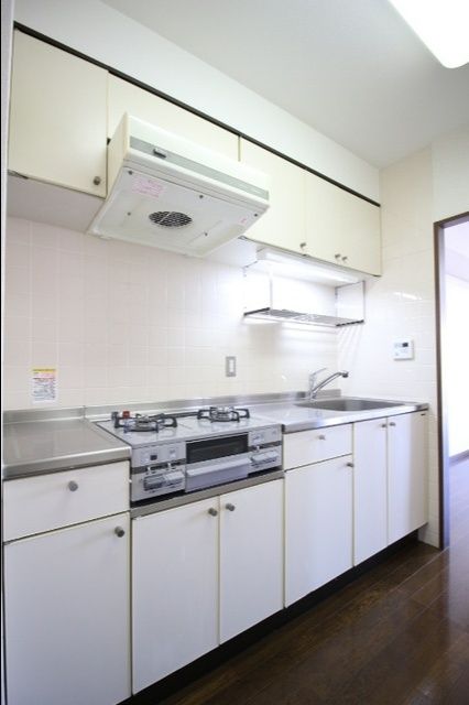 キッチン　大型のシステムキッチン