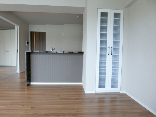 玄関　建設中の部屋の為、類似物件です。現状を優先とさせて頂きます。