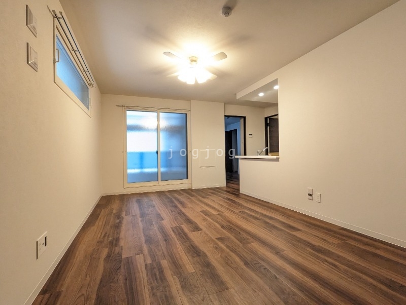 居室・リビング　同号室タイプ写真