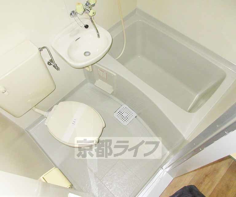 バス・シャワールーム　三点ユニットです