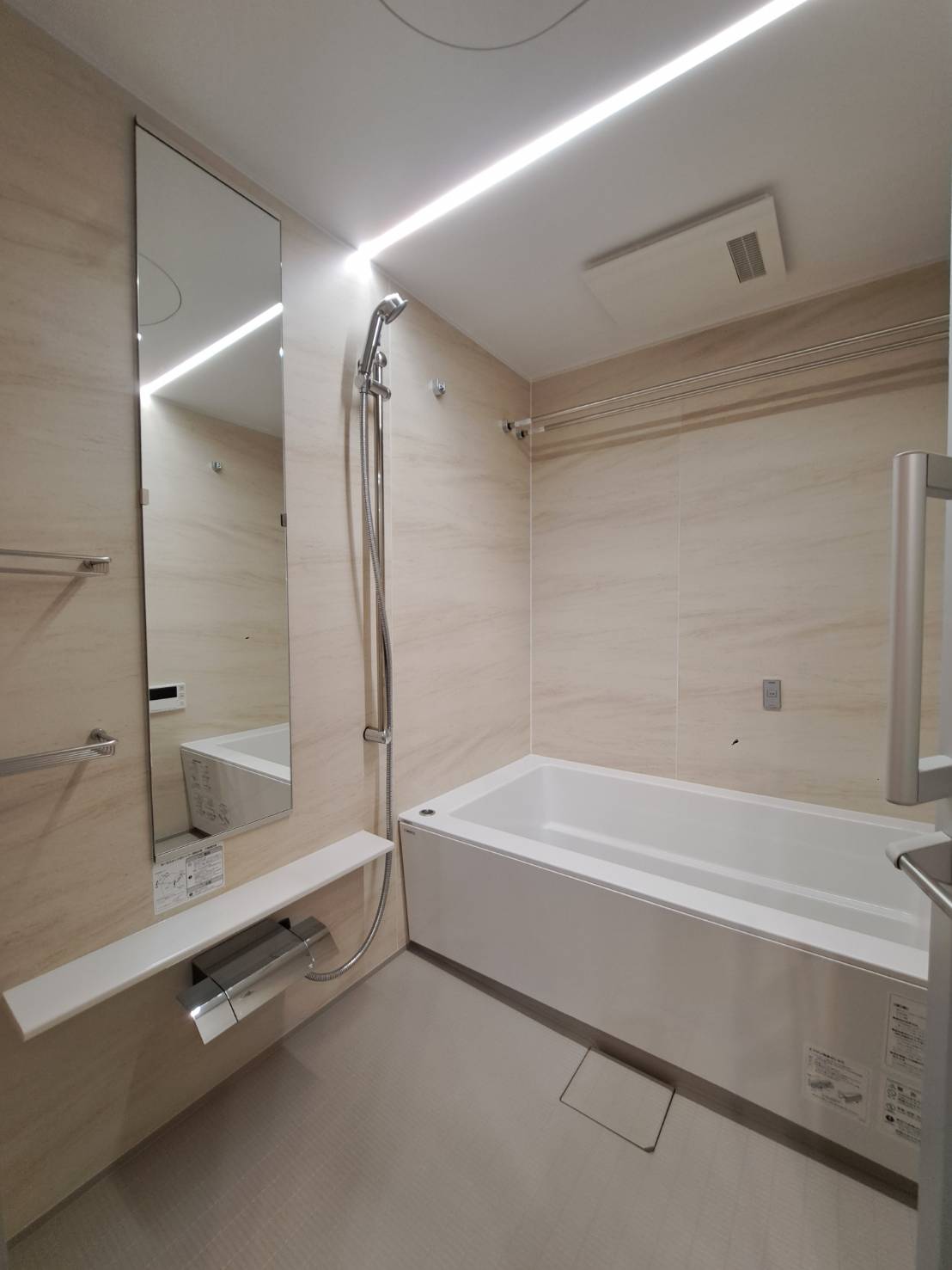 バス・シャワールーム