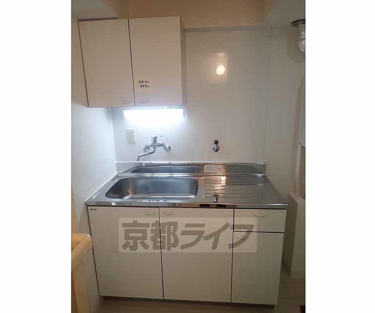 キッチン　コンパクトなキッチンです。