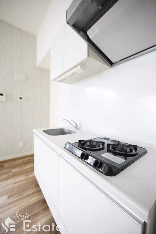 キッチン　システムキッチン・ガス二口コンロ