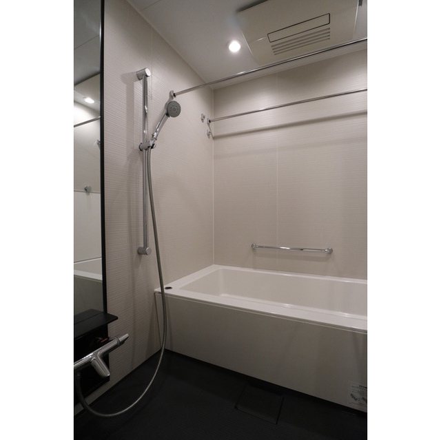 バス・シャワールーム　バス※別部屋参考写真