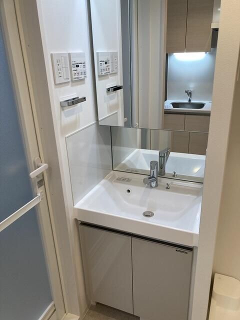 洗面設備　別部屋参考写真