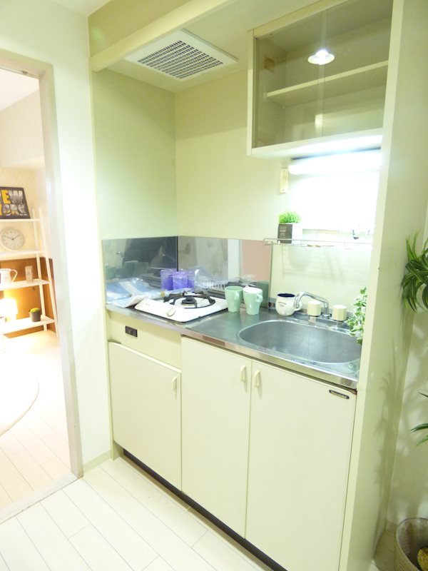 キッチン　別部屋のお写真です。ご参考までに！