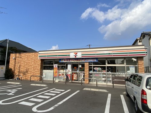 コンビニ　セブンイレブン 堺出島町5丁店（コンビニ）まで158m