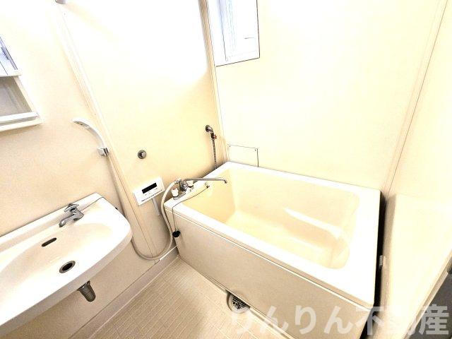 バス・シャワールーム　日々の暮らしに欠かせないお風呂です