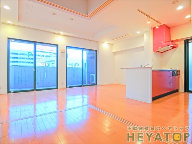 居室・リビング　ＬＤＫ１６.３帖（同仕様写真）