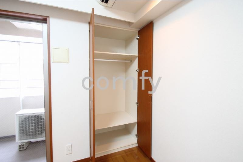 収納　クローゼット