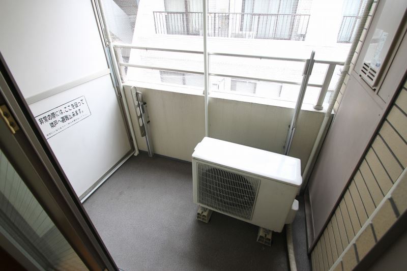 バルコニー　バルコニー