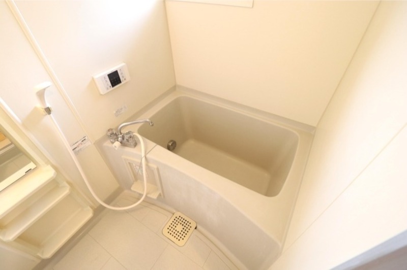 バス・シャワールーム　図面と現状に相違がある場合には現状を優先