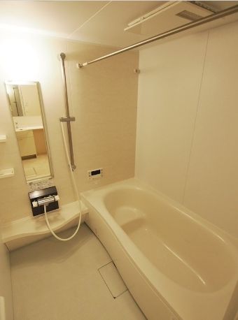 バス・シャワールーム　バス