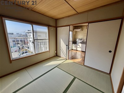 居室・リビング　西向きの和室です♪