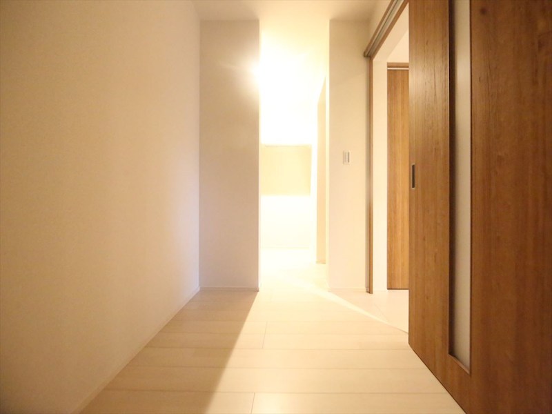 その他　洋室3帖　ウォークインクローゼット付　同仕様写真