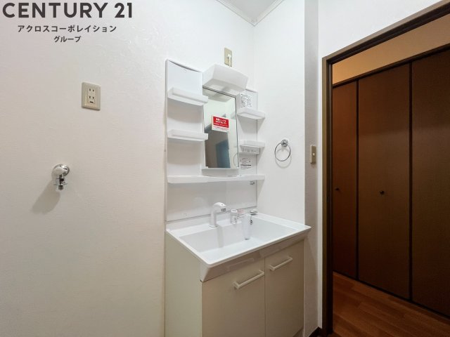 洗面設備　独立洗面台