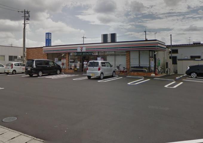 コンビニ　セブンイレブン岡山田中店（コンビニ）まで649m